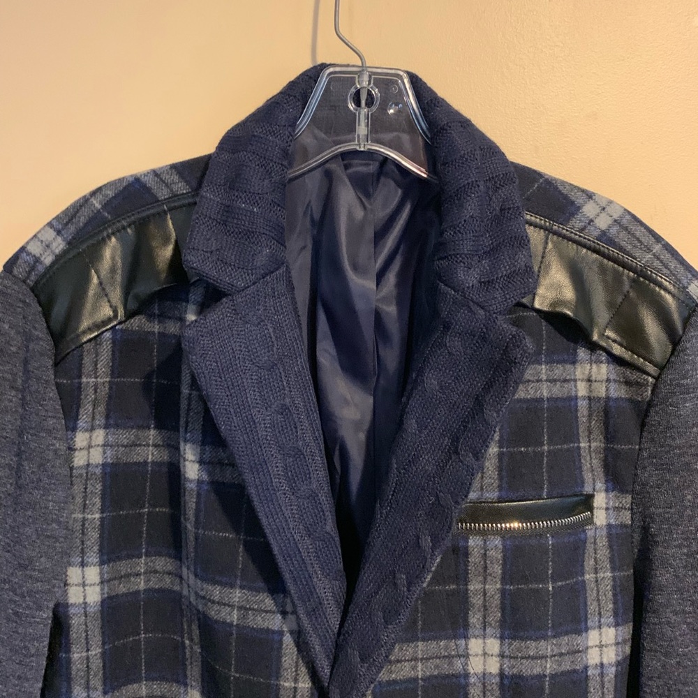 Jacket - Picture 3 of 3